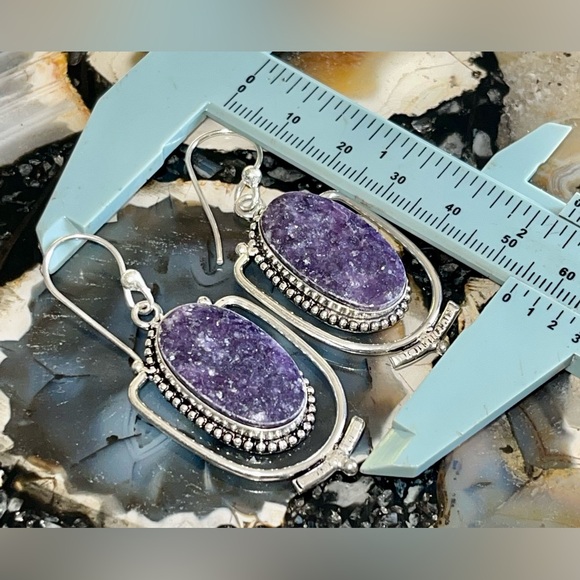 “The Peace Stone” Lepidolite Pendant & Earrings Set - Picture 10 of 14